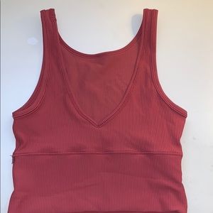 Lululemon power pivot tank